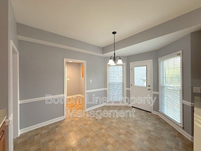 Building Photo - 13446 Cassington Ct