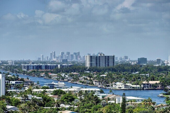 Building Photo - 111 N Pompano Beach Blvd