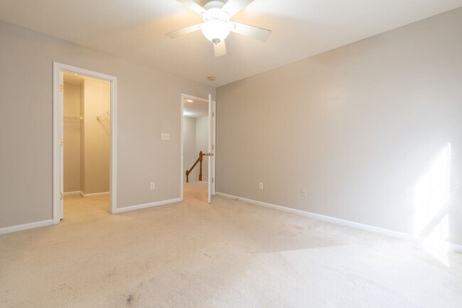 Building Photo - 4022 Holston Ct