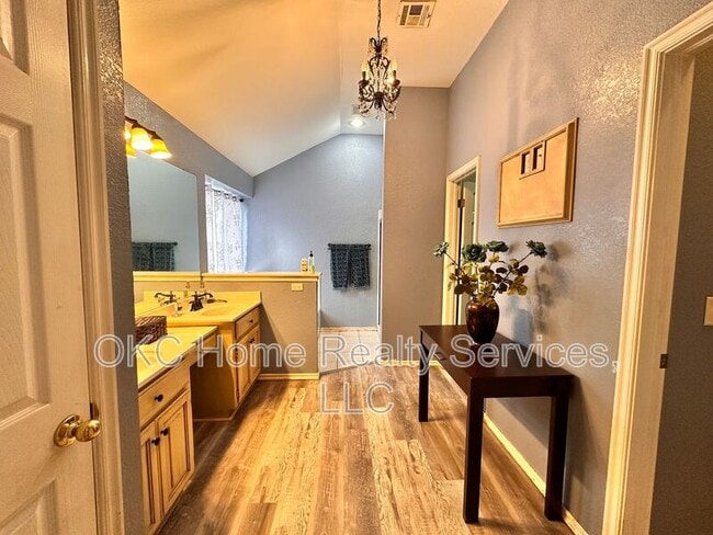 Building Photo - 10716 NW 31st Terrace