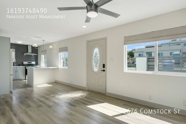 Building Photo - 2676 Comstock St