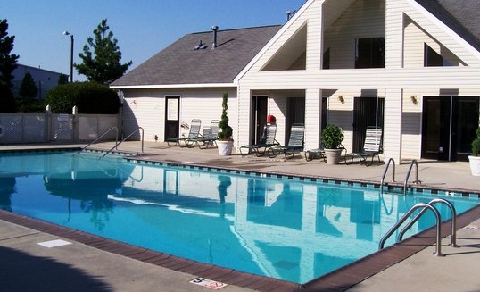 Pool - Talbert Woods Apartments and Townhomes