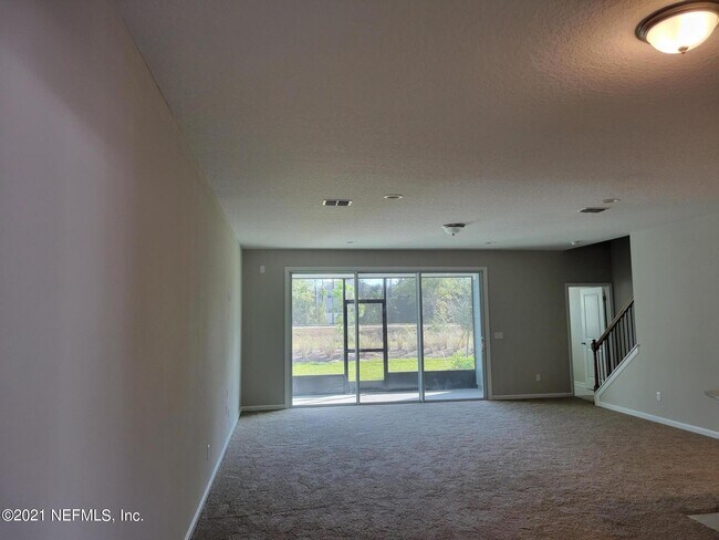 Building Photo - 334 Pine Bluff Dr