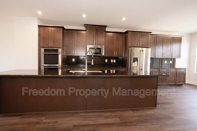 Building Photo - 9882 Hopkins Lp