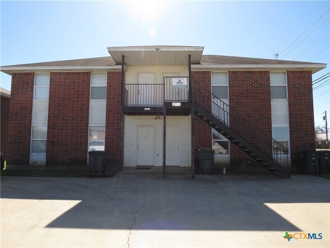 Primary Photo - 1114 Horizon Dr