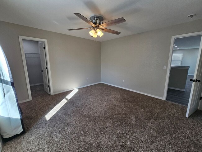 Building Photo - 3 Bed 3 bath house in 80925!!