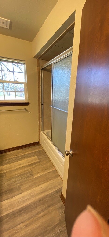 Building Photo - 9521 D J L Dr