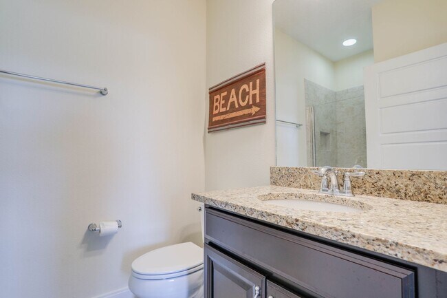 Building Photo - 510 Captiva Dr