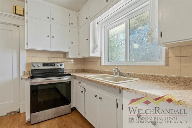 Building Photo - Charming 1 Bed 1 Bath Home in SLC
