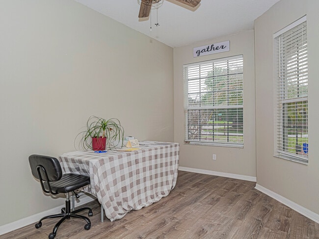 Building Photo - 7916 105th Ct