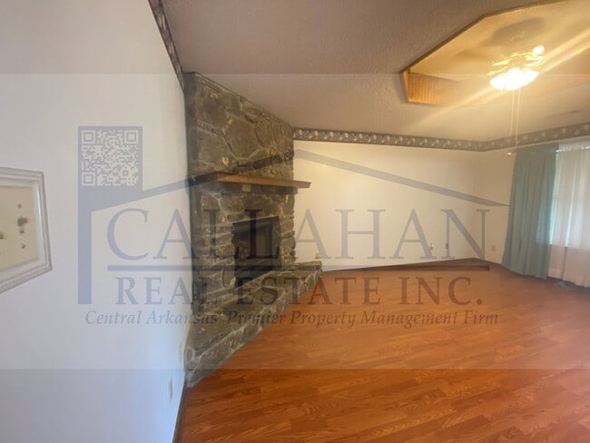 Building Photo - Sherwood 3 Bedroom Home