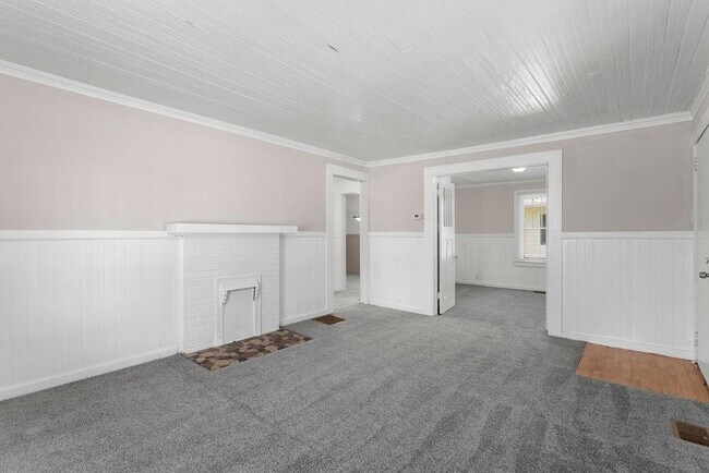 Building Photo - 1742 Ware Ave