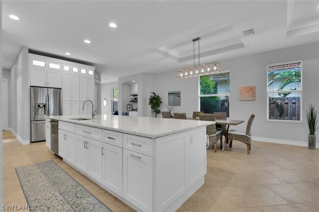 Building Photo - 590 110th Ave N