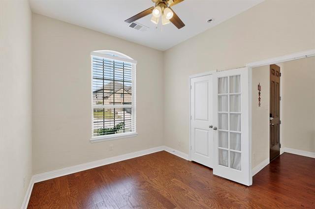 Building Photo - 1009 Mesa Crest Dr