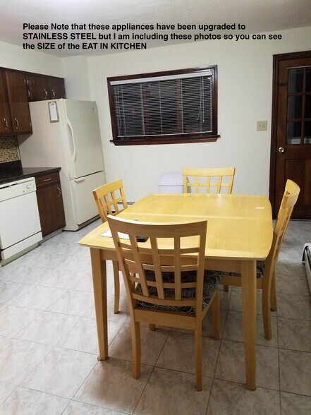 Eat in Kitchen - 76 Pearson Rd