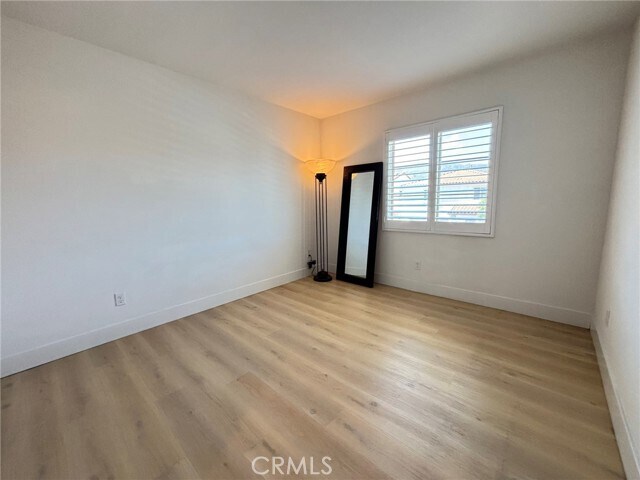 Building Photo - 32815 Crown Point Ln