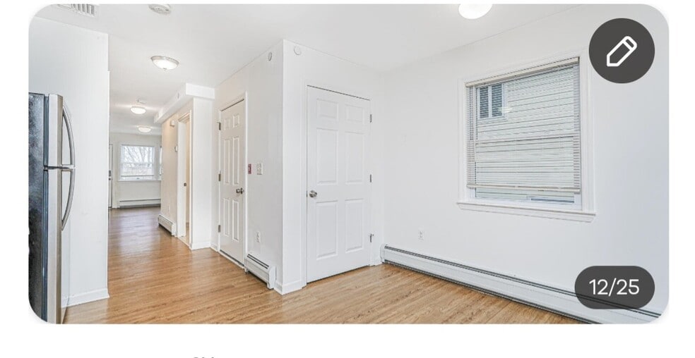 Building Photo - 107 Baden Pl