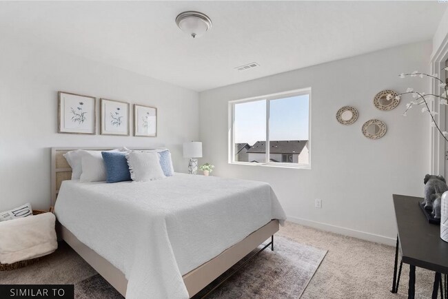 Building Photo - 3bd 2.5ba Home In new Sunridge Community!