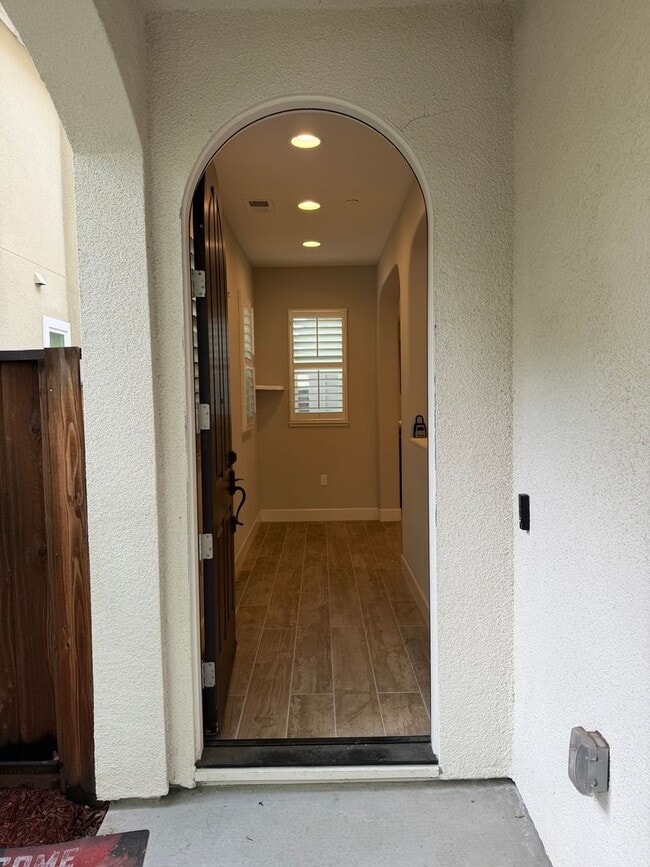 Building Photo - Beautiful 4-Bedroom Home for Lease in San Ramon’s Desirable 94582