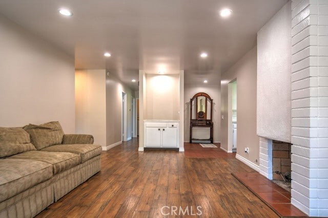 Building Photo - 17252 Citron