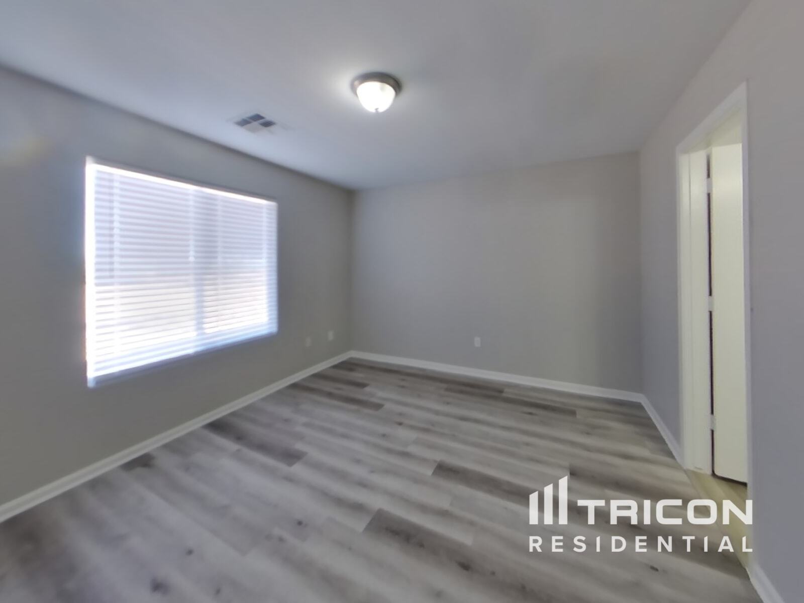 Building Photo - 12723 W Jenero Dr