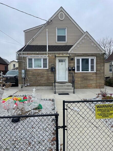 Primary Photo - 12938 154th St