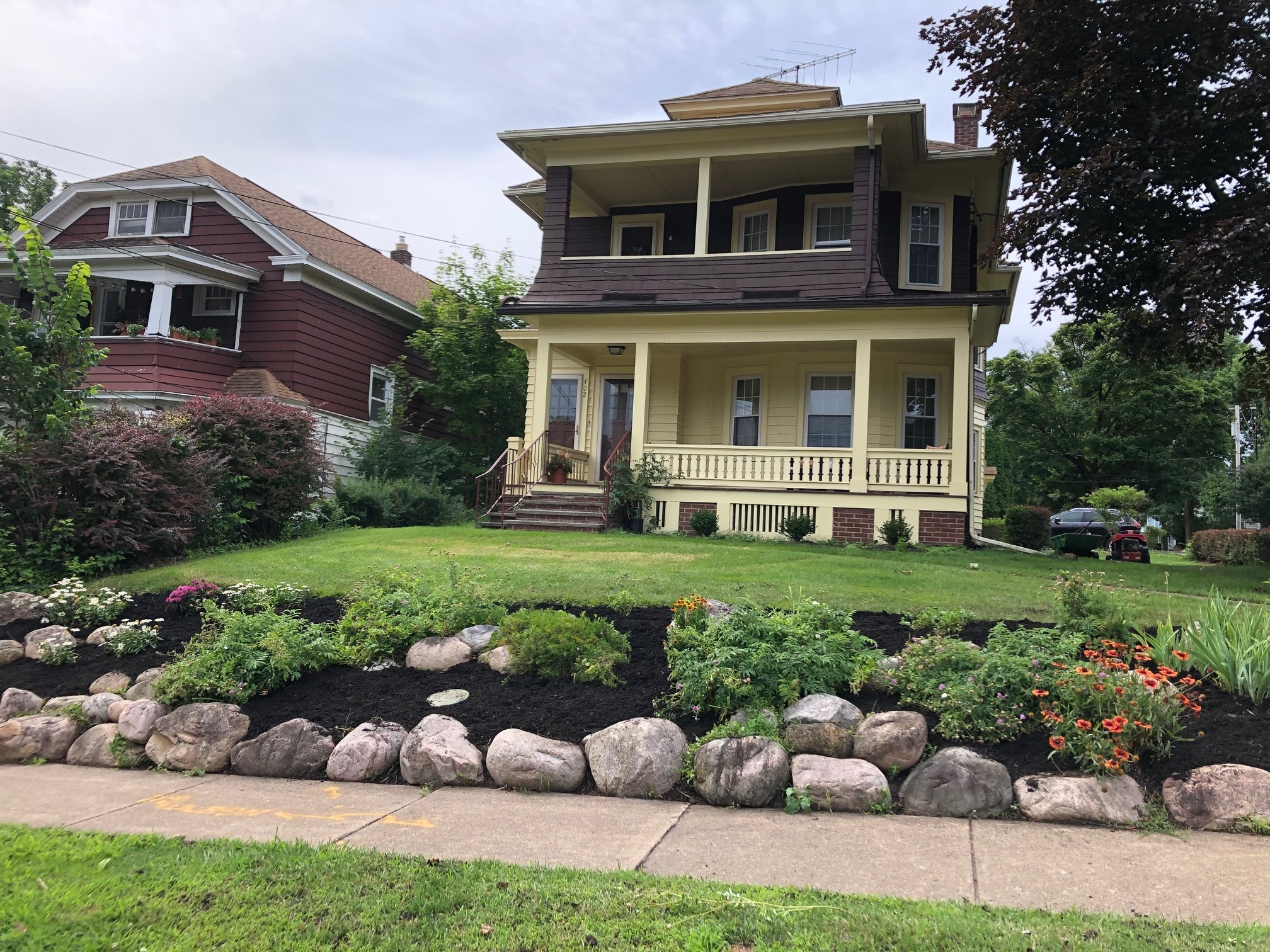 Building Photo - 400 Broad St