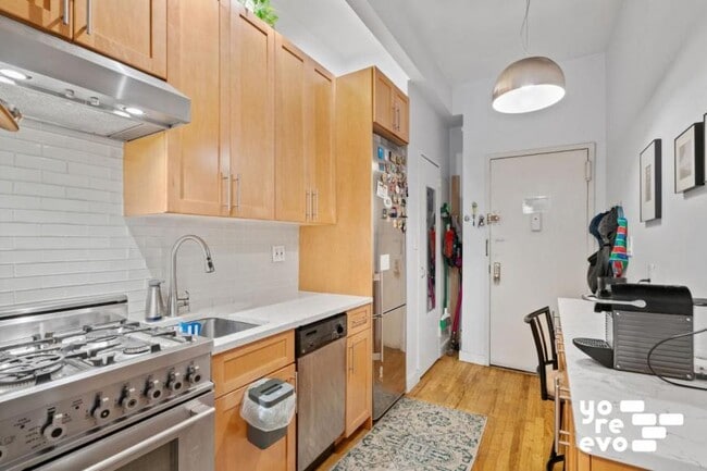 Building Photo - 1 bedroom in NEW YORK NY 10011
