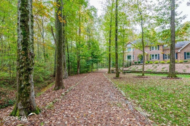 Building Photo - 661 Luther Ct