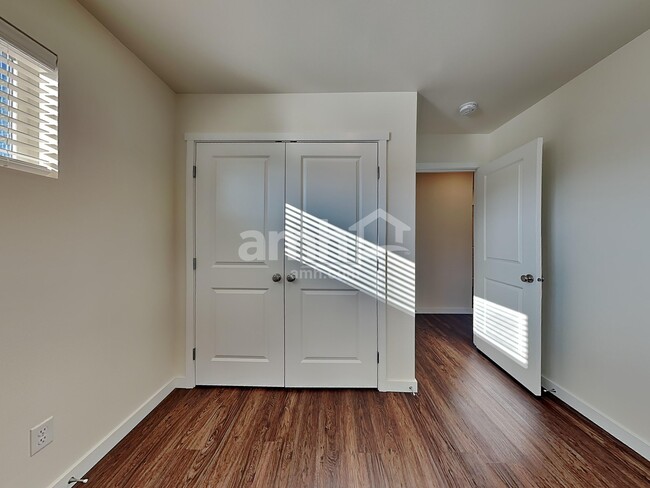 Building Photo - 23297 SE Dogwood St