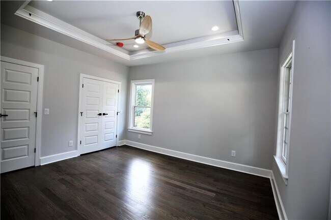 Building Photo - 957 Briarcliff Rd NE