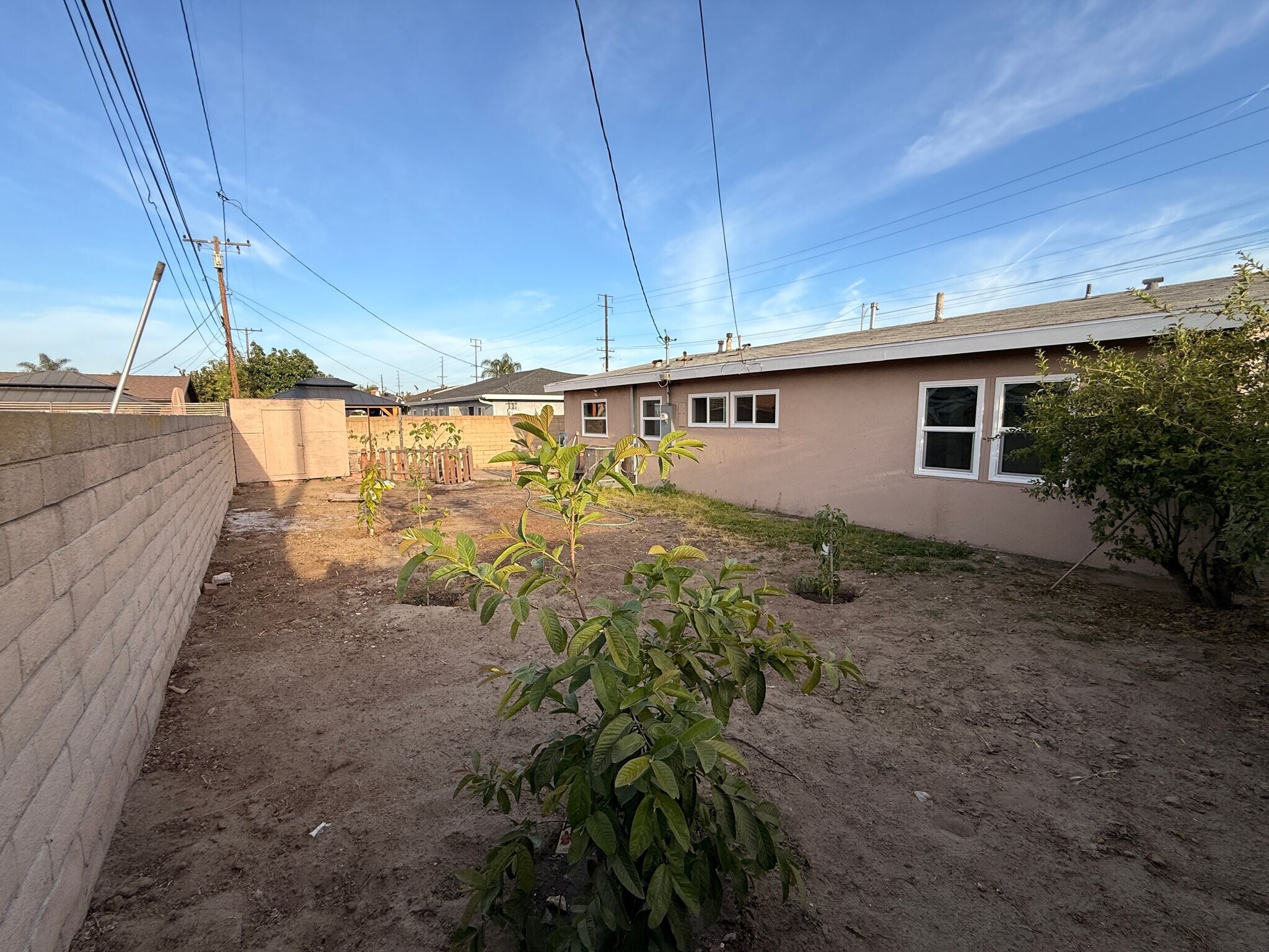 Building Photo - 2563 West St