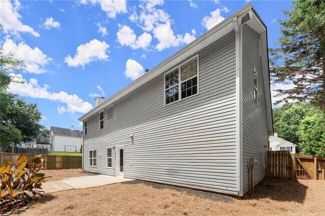 Building Photo - 52 Kaleb Ct