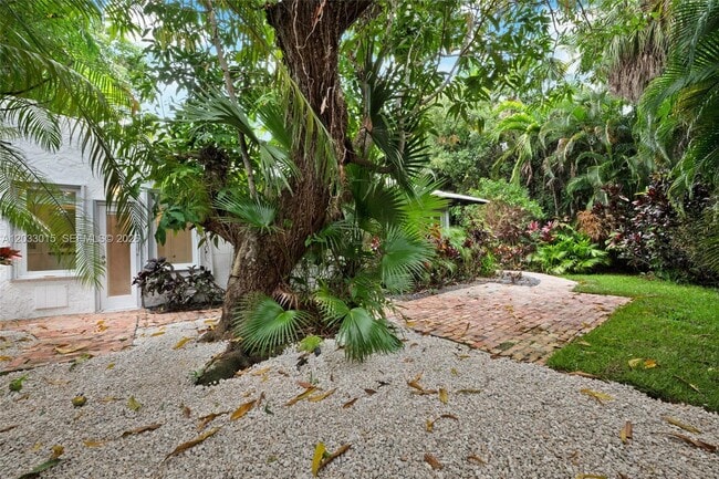 Building Photo - 3797 El Prado Blvd