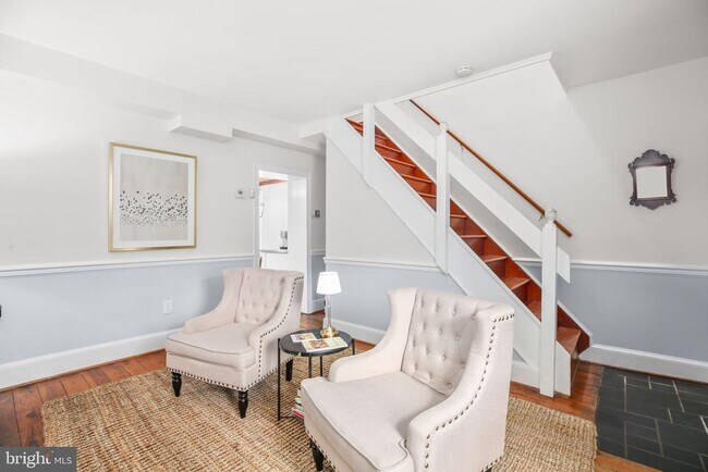 Building Photo - 316 Frederick St