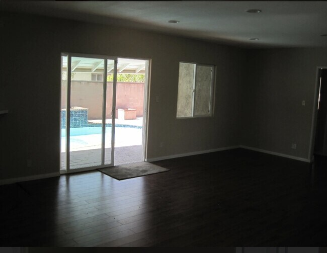 Building Photo - 7820 Conklin St