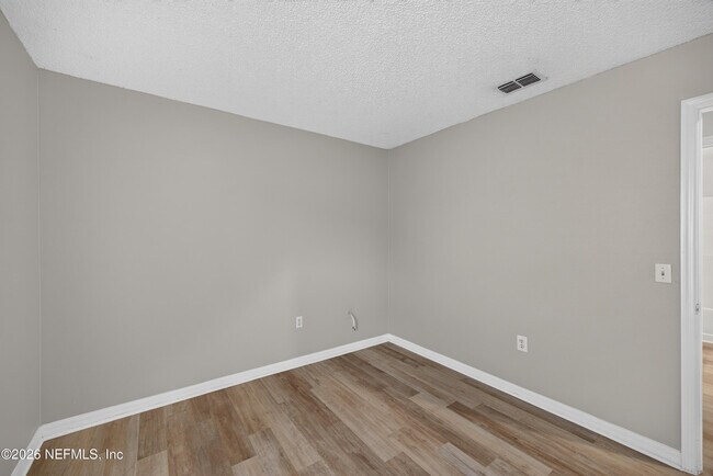 Building Photo - 1845 Saga Ct