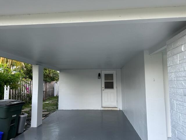 Building Photo - 275 NE 28th Terrace