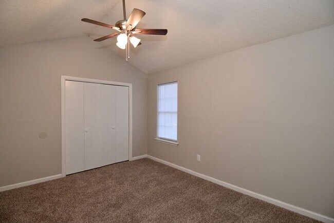 Building Photo - 2 Bed/1.5 Bath North Augusta Townhome