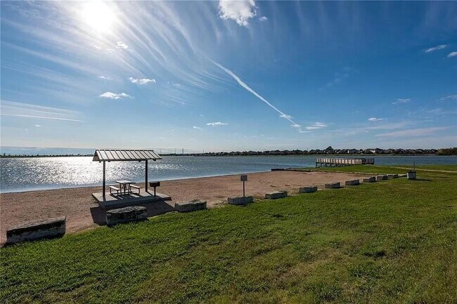 Building Photo - 18405 Cercina Trl