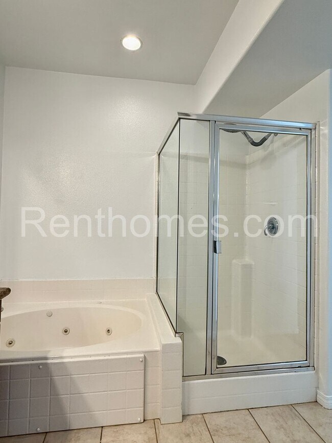 Building Photo - 8926 Spectrum Center Blvd