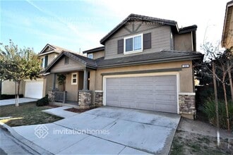 Building Photo - 1052 E Agate Ct