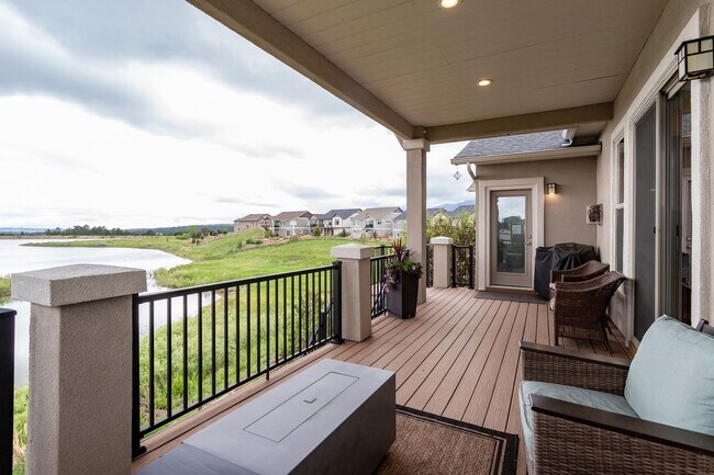 Building Photo - Spacious 4-Bedroom Home in Prestigious For...