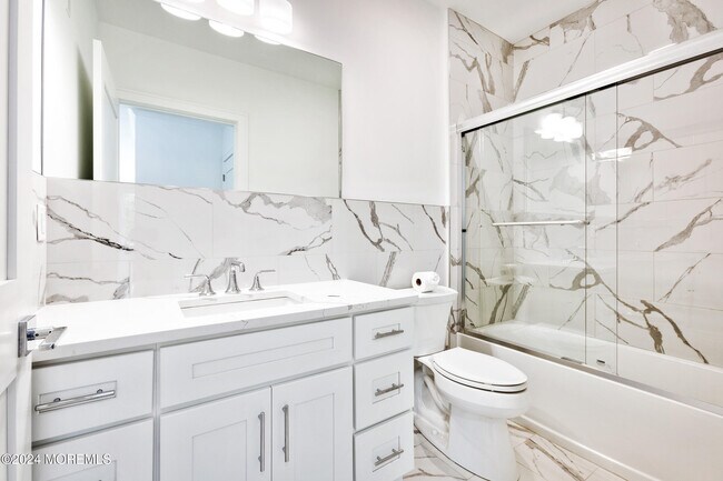 Building Photo - 298 Westwood Ave