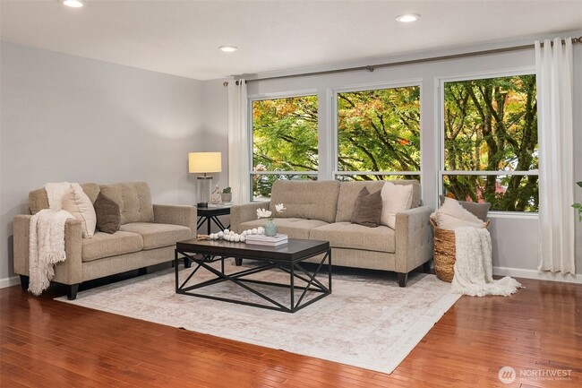 Building Photo - Prime Bothell Location!!!