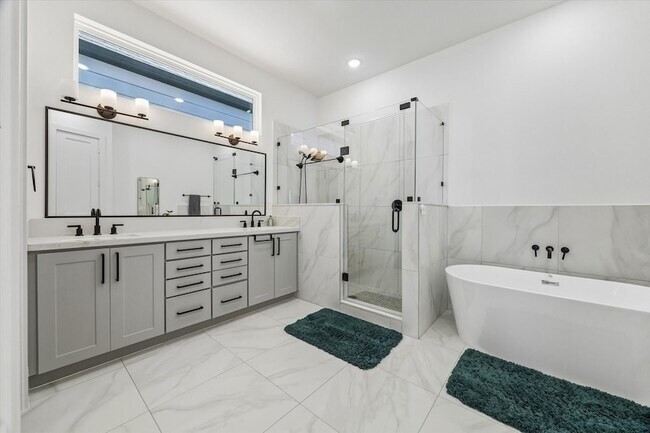 Building Photo - 9009 Wellspring Dr