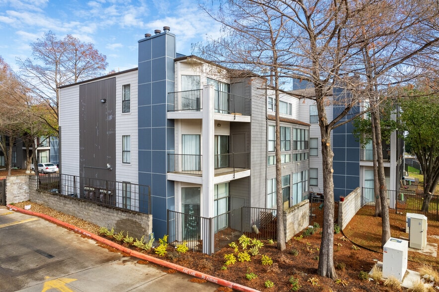Building Photo - Mylo Apartment Homes
