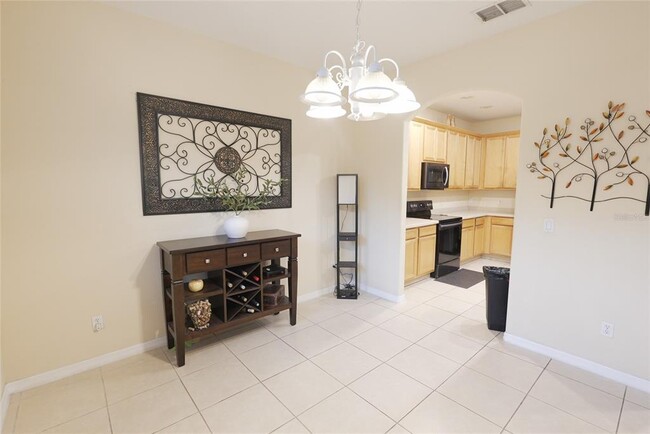 Building Photo - 2082 Chatham Pl Dr