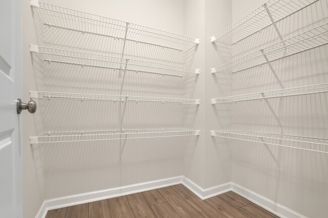 Building Photo - Luxury 3-Story Townhome for Lease