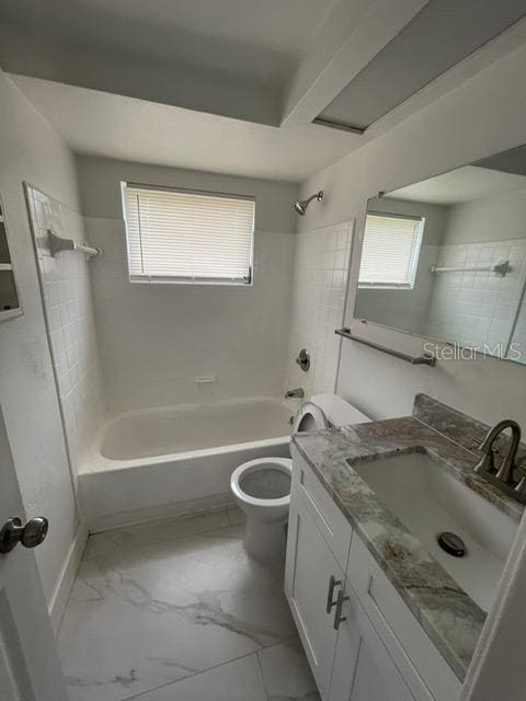 Building Photo - 4248 Oakfield Ave